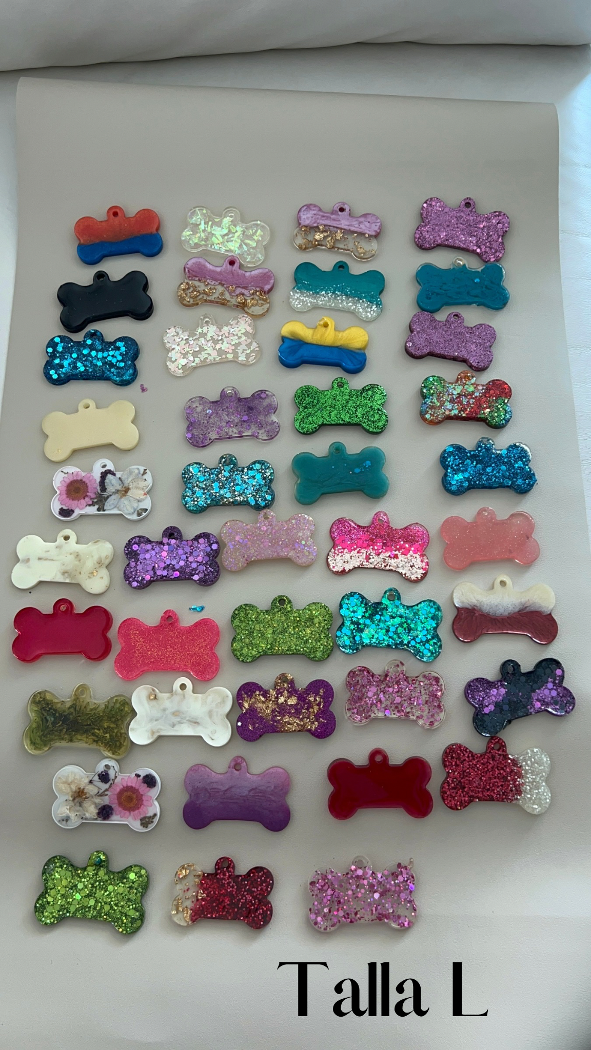 Plaquitas de mascotas  TALLA L huesito resina